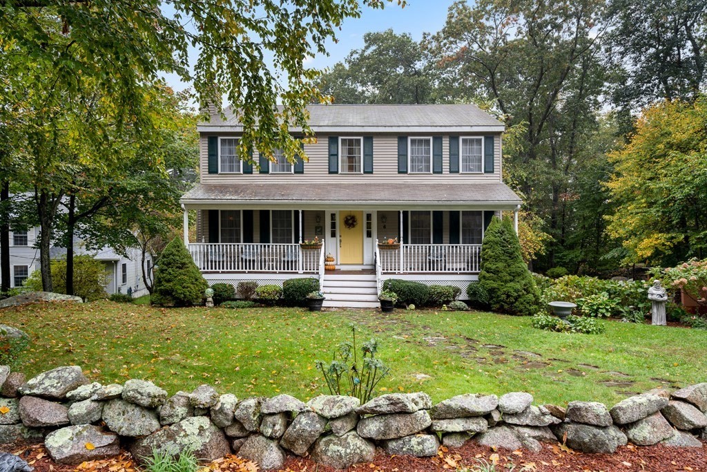 6 Tufts Ln 