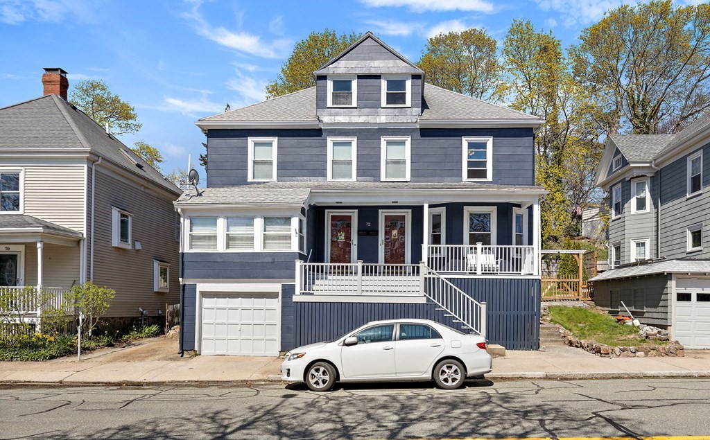 72-1/2 Essex Street 