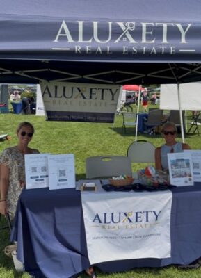 Aluxety Agents at Booth at Beverly LobsterFest
